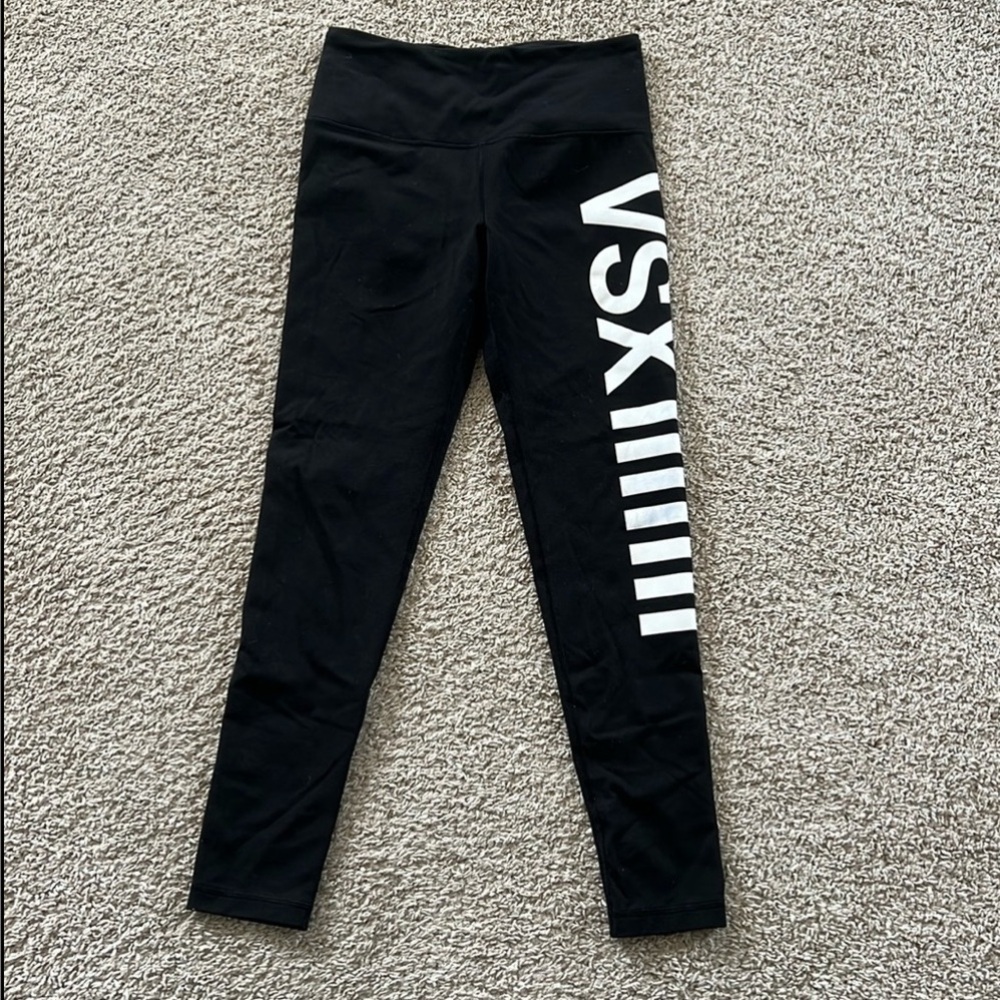 Victoria’s Secret VS Logo Black Knockout Leggings
Size: Medium